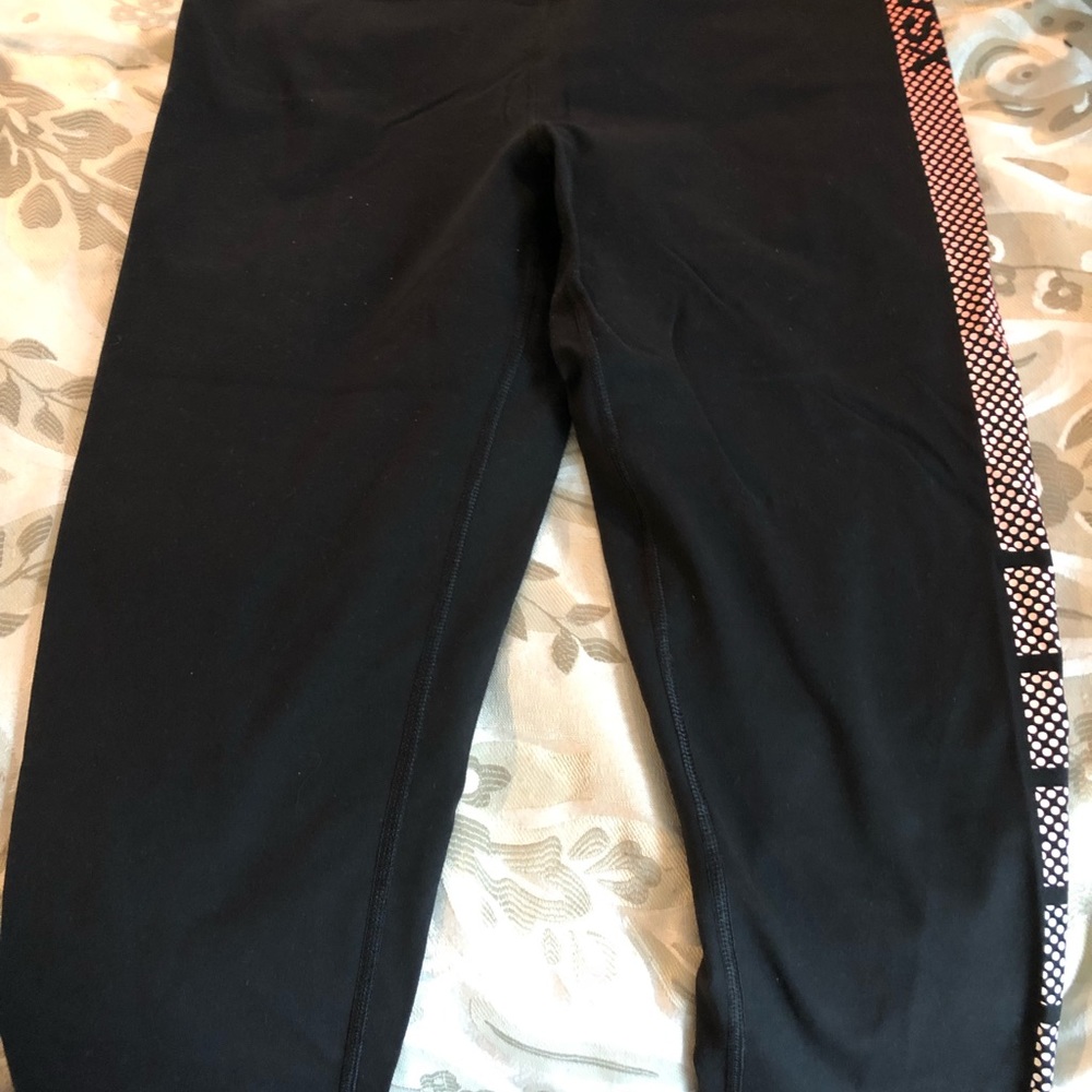 Victoria’s Secret Sport Capri